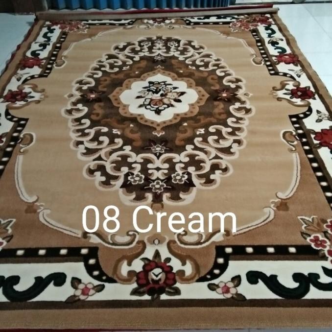 Karpet Permadani Besar Tebal Merah 230X310 Cm Dynasty Kode 653