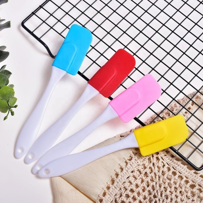 

Spatula Bahan Silikon Pengaduk Adonan Kue Anti Lengket Sutil Sile