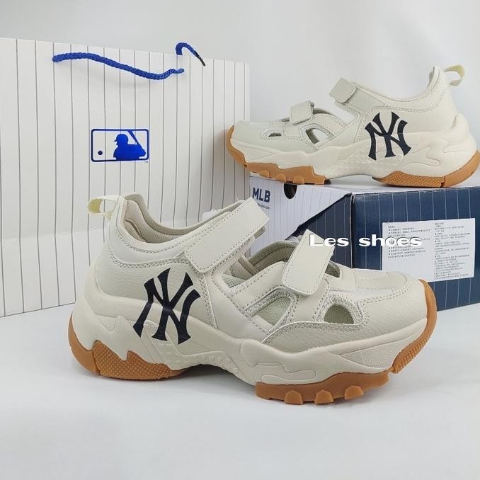 SEPATU MLB BIG BALL CHUNKY MASK NY WOMEN