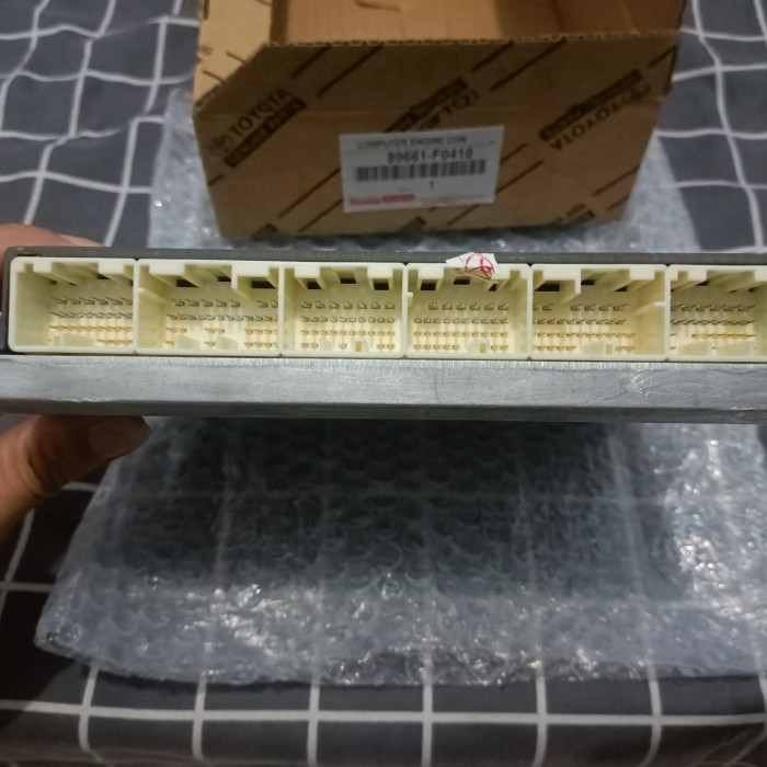 New Ecu Engine Control Computer Engine Toyota Innova Reborn 89661-F0410 Gratis Ongkir