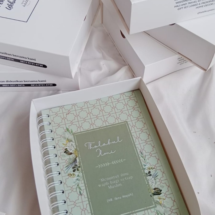 

Cantik Islamic Notebook Terlaris