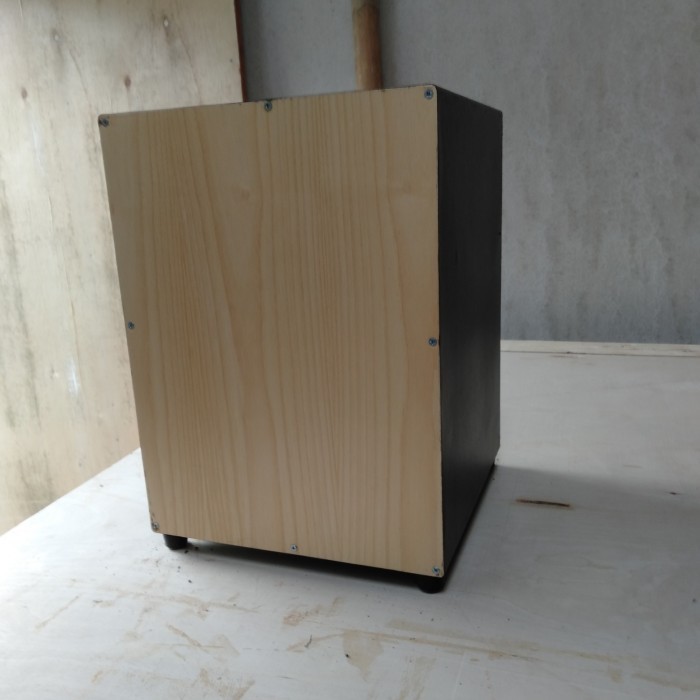 Cajon Dram Box