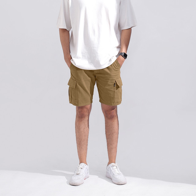 Celana Pendek Cargo Hitam