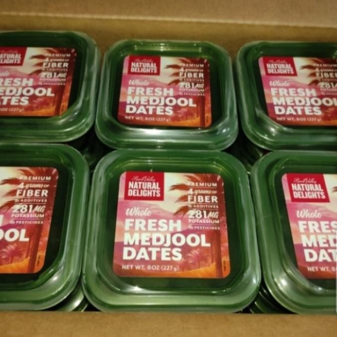 

Buah Kurma Medjool Usa 227 Gr Fresh Super Manis Per 1 Dus 18 Pcs