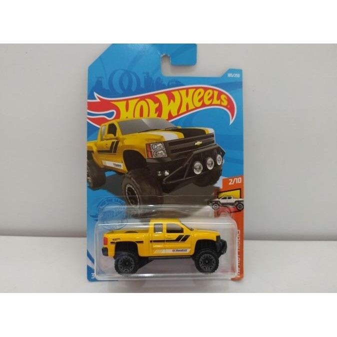 HOT WHEELS CHEVY SILVERADO OFF ROAD