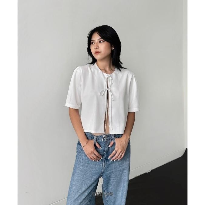 Ecinos - Solar Tie Top