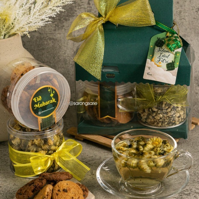 

Limited [BONUS SAJADAH] Hampers Lebaran Idul Fitri/Parcel Lebaran Idul Fitri - Tea Cookies Baru!