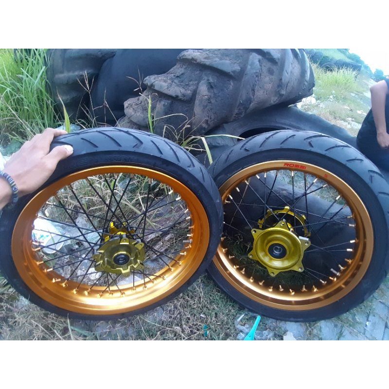 Crf set 300 350 velg supermoto wheelset bisa request