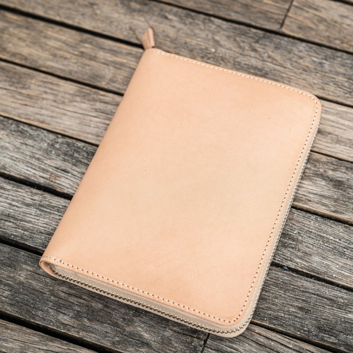 

Galen Leather Leather Zippered 5 Slots Pen Case