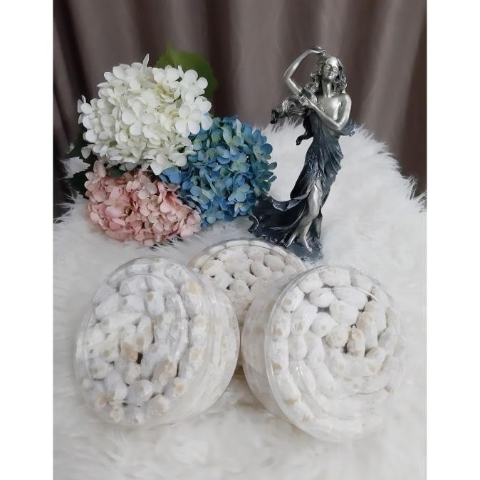 

New Kue Putri Salju Toples Terbaik