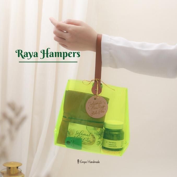 

Raya Hampers