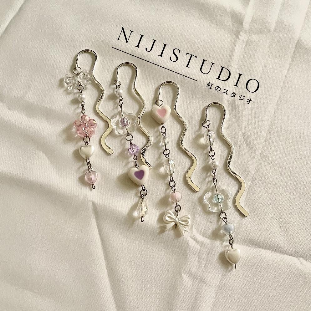 

ORIGINAL fairy coquette beads bookmark | penanda buku VL36