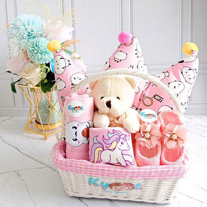 

Parcel Bayi / Hadia Bayi / Baju Set Bayi / Kado Anak/ Kado Bayi