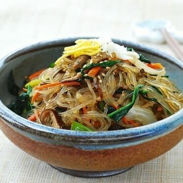 

Japchae / Dangmyeon / Bihun Korea Merk Chung Jung One 1Kg