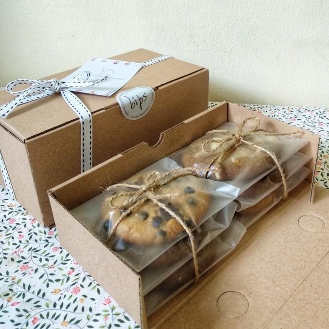 

Raya Giftbox Box of Cookies | Lebaran Hampers | Ramadhan Hampers