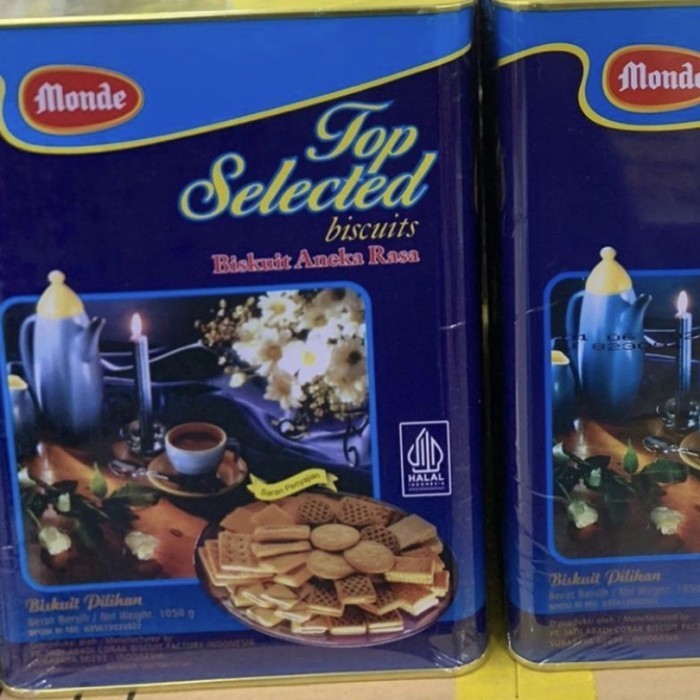 

TERJAMIN Monde top selected biscuit biru kaleng besar 1050gr