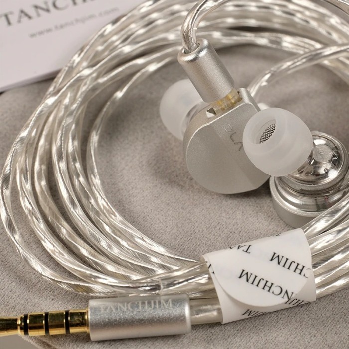 Tanchjim Ola Bass Version Dynamic Driver In Ear Earphone With Mic