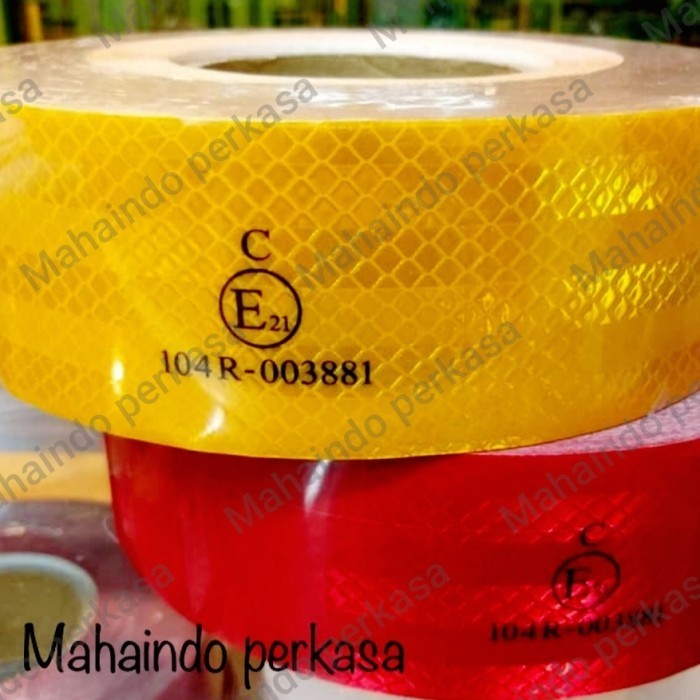 

Stiker - Reflektor - Lakban Nyala - Reflective Tape E21 Kode Dishub