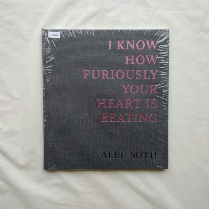 

Alec Soth - I Know How Furiously Your Heart Is Beating