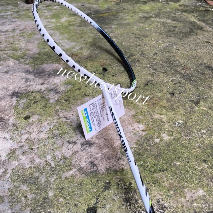 Raket Astrox 99 Pro White Tiger Kento Momota