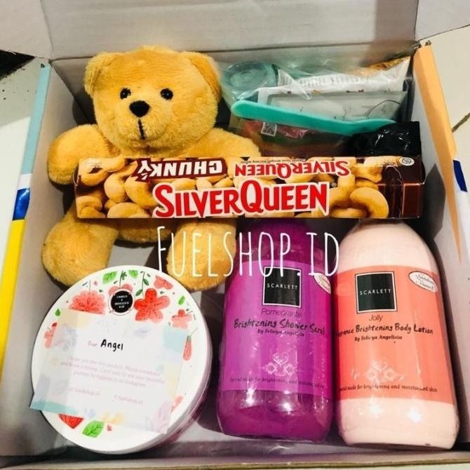 

(1Kg) Hampers Box / Gift Box / Kado / Lebaran / Ulang Tahun / Scarlett Uninissaa