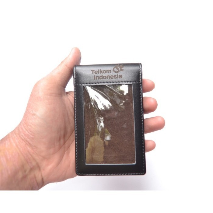 

BARANG TERLARIS ID Card Holder Logo Telkom Kulit Asli