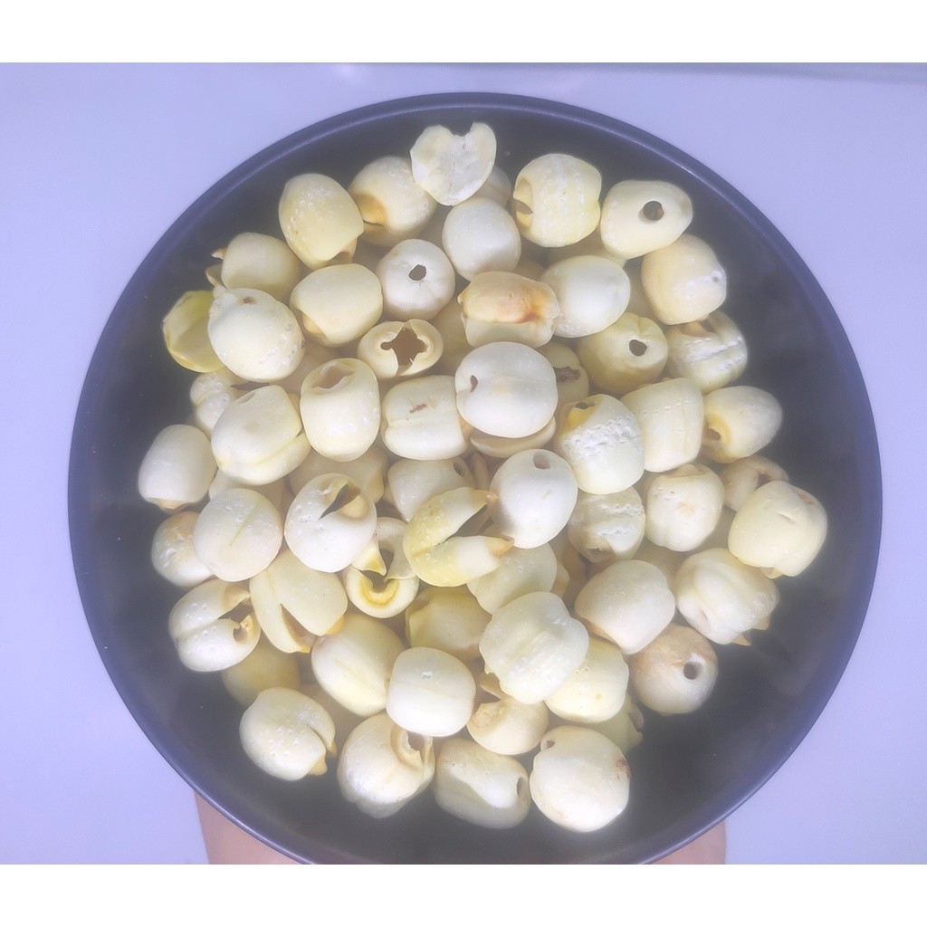 

500gr Biji Teratai/ White Lotus Seed / Lian Zhi / Lienci / Lien Ci / Bai Lian Zi - Premium