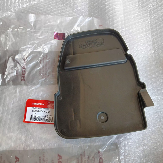 Cover Assy Battery Beat Old AHM 81256KVY700