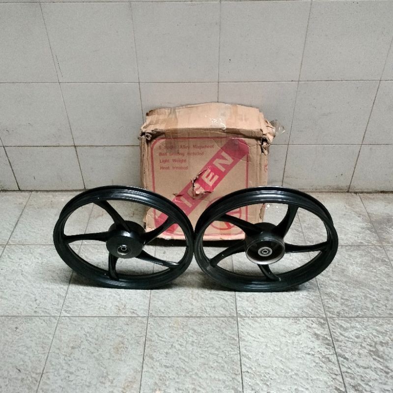Pelk racing velg racing velk racing Suzuki smash palang 5 miring Zigen tapak lebar hitam