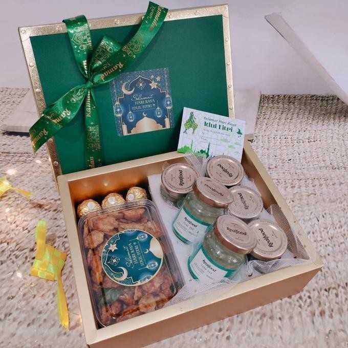 

Barang Terlaris Hampers Idul Fitri Nafi Gift - Bingkisan Kado Lebaran Galaxyhourz