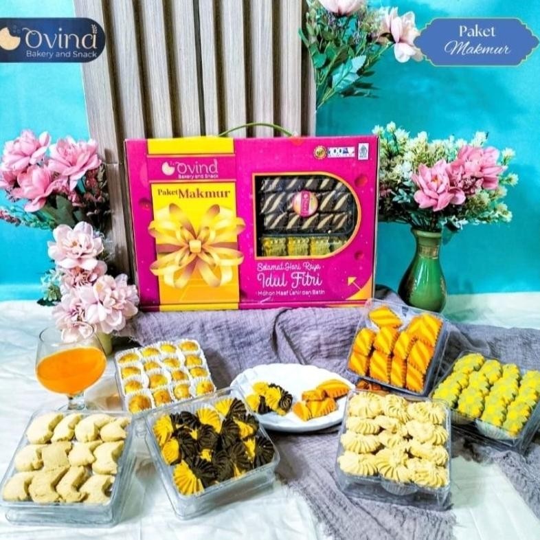 

CR - Paketan Kue lebaran ovina makmur - Bingkisan THR Hampers Oleh Oleh Lebaran Idul Fitri TERLARIS