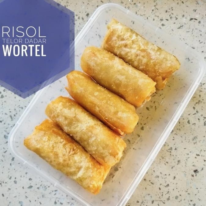 

Uinn - Frozen Food 10 Lumpia Wortel Ayam Telor - Snack Box - Kue Tradisional