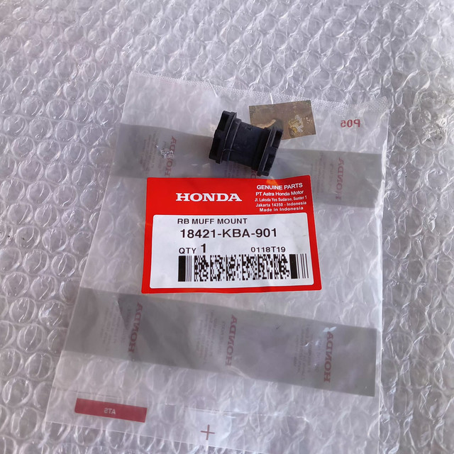 Rubber Muffler Mounting Supra X 125 Fi AHM 18421KBA901