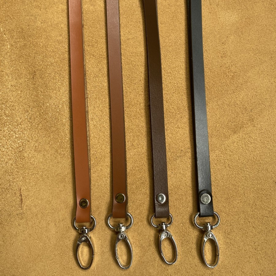 

Lanyard leather strap - tali kulit - tali kulit asli nametag holder