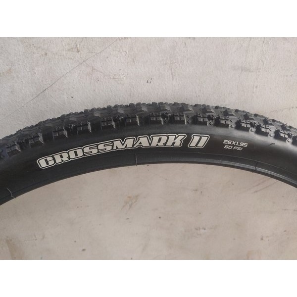 Ban Luar Maxxis Crossmark 26 X 1.95 Wired