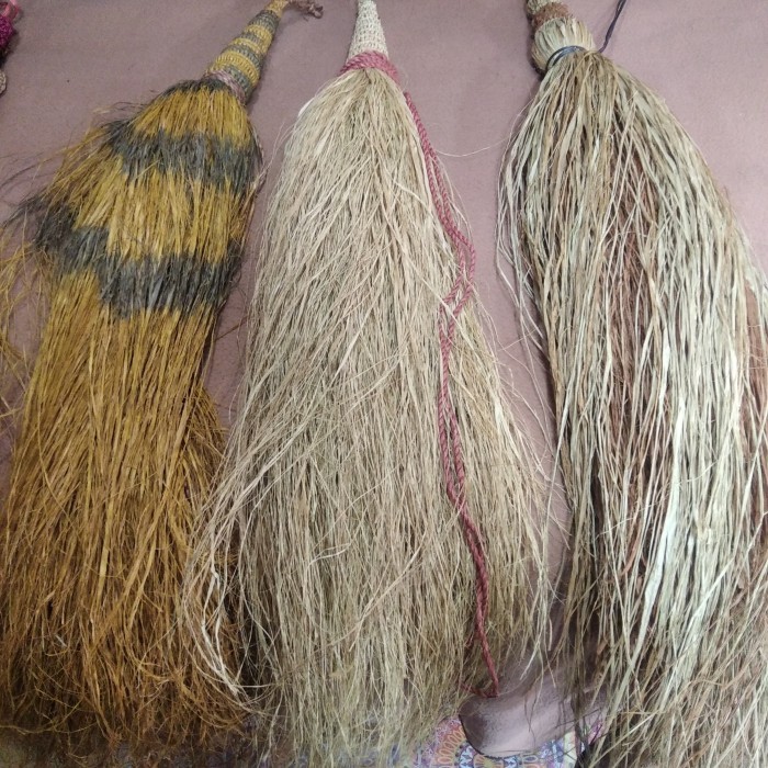 BAJU ADAT PAPUA ROK RUMBAI PAPUA