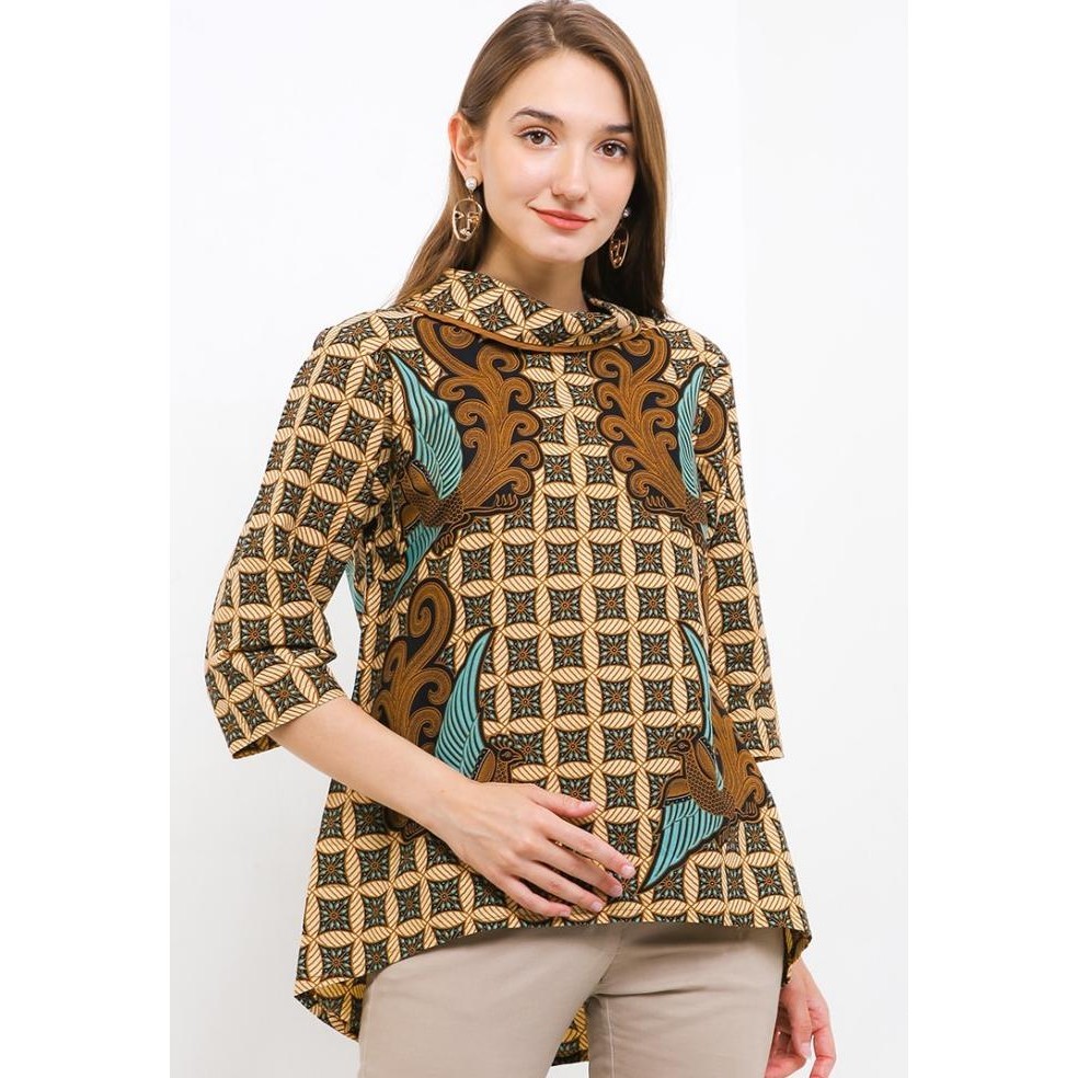 BLOUSE BATIK WANITA DANAR HADI BLOUSE KATUN BATIK PRINT KAWUNG MERAK K AISYAHFIFI33