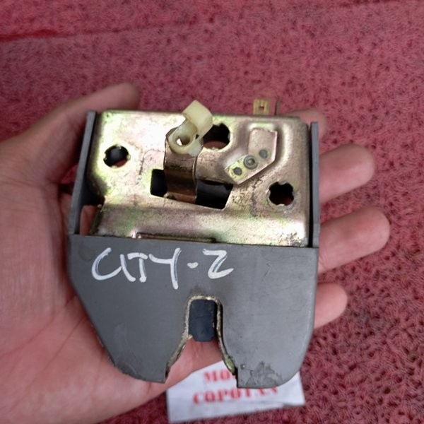 Door Lock Bagasi Honda City Z Ori Copotan
