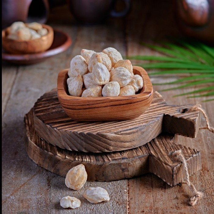 

Kemiri Utuh Bulat / Candlenut Whole 250Gr