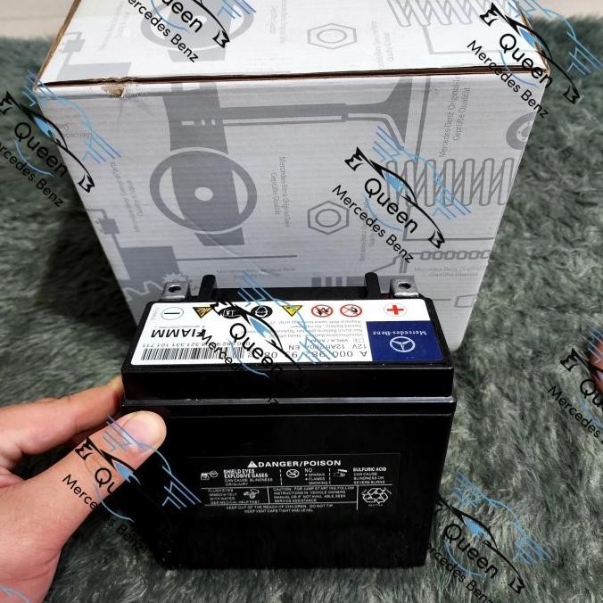 AKI AUX BATTERY AKI STATER MERCEDES BENZ W211 W212 W221 W166 ORIGINAL