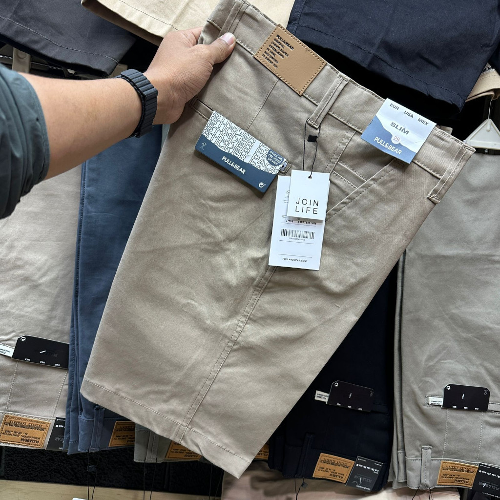 Promo Mega Sale 4.4 // Celana Pendek Santai Pria Hijau Army Branded PULL AND BEAR