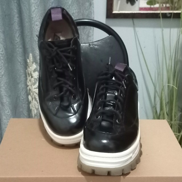 SEPATU SNEAKER FASHION EYTYS X H&M SIZE 42 MADE IN PORTUGAL