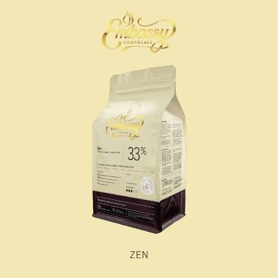 

Ready Embassy Chocolate - Zen 33% White Couverture Chocolate 2,5 kg