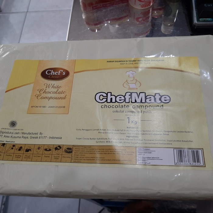 

Ready CHEFMATE COKLAT PUTIH/WHITE BLOK 1KG BISA DIPARUT DAN DILUMERKAN