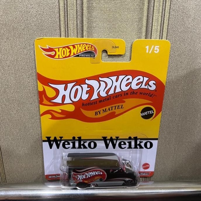 Hotwheels premium 1985 chevy astro van