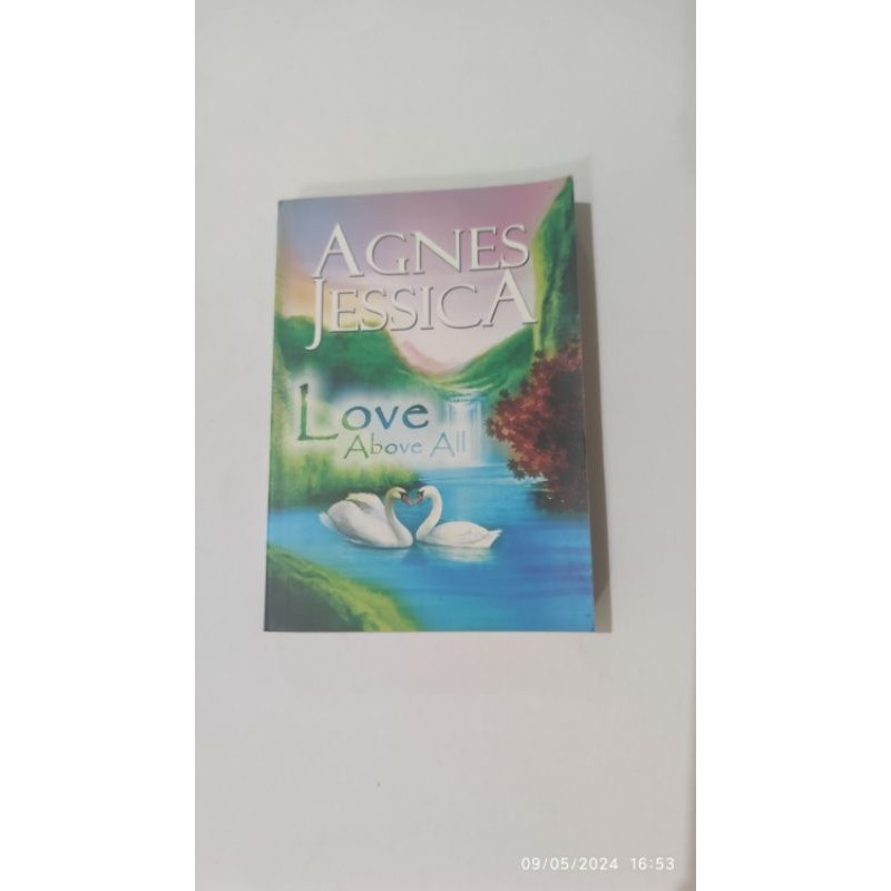 MAONG SHOP - NOVEL LOVE ABOVE  by Agnes Jessica