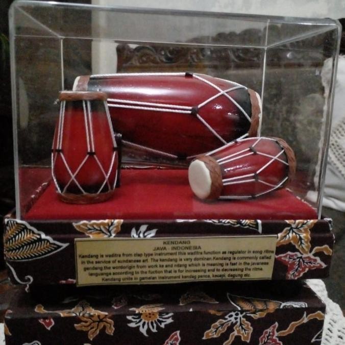 Pajangan Miniatur Alat Musik Gong