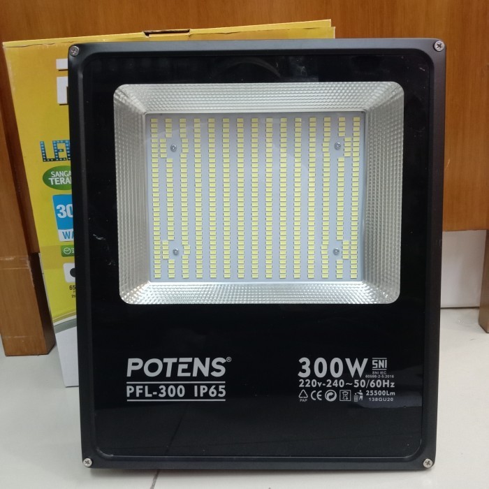 Kap Lampu Sorot Led 300W 300Watt / Lampu Sorot Led 300W Potens Ori