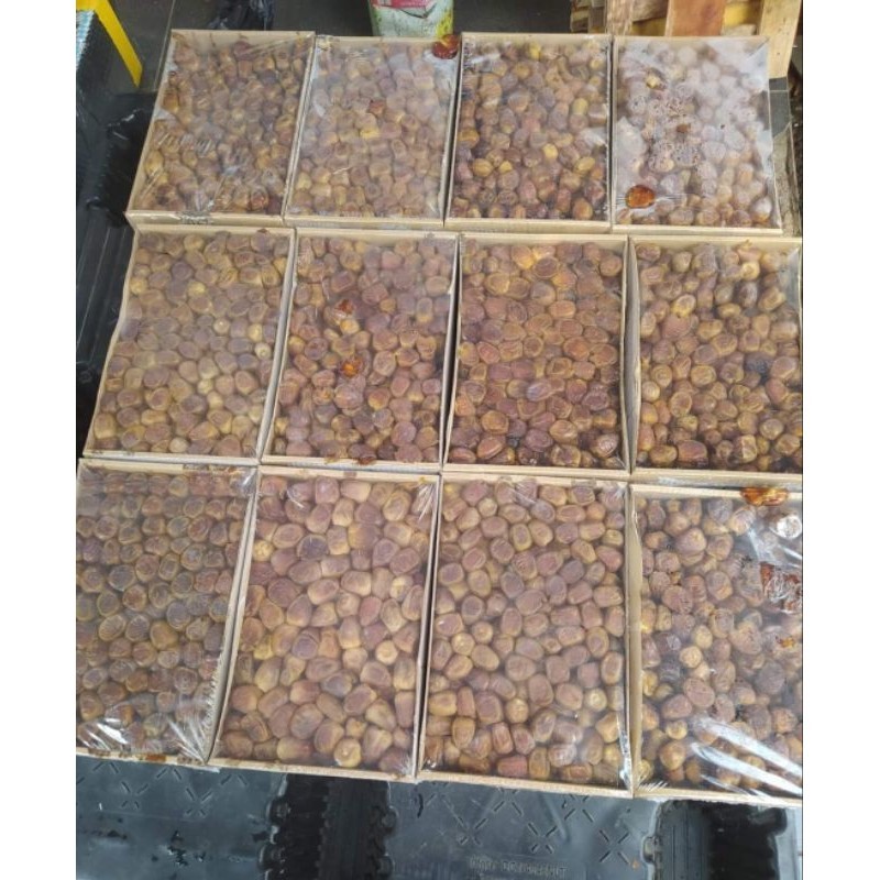 

kurma Sukari 3kg premium kurma Sukari Al qosimn kurma Saudi kurma Sukari fresh l