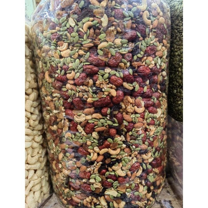

CEMILAN SEHAT TRAIL MIX 250GRAM